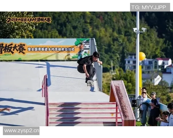 深圳滑板队在世界滑板锦标赛中的团队协作表现精彩纷呈值得赞赏 深圳滑板队在世界滑板锦标赛中的团队协作表现精彩纷呈值得赞赏